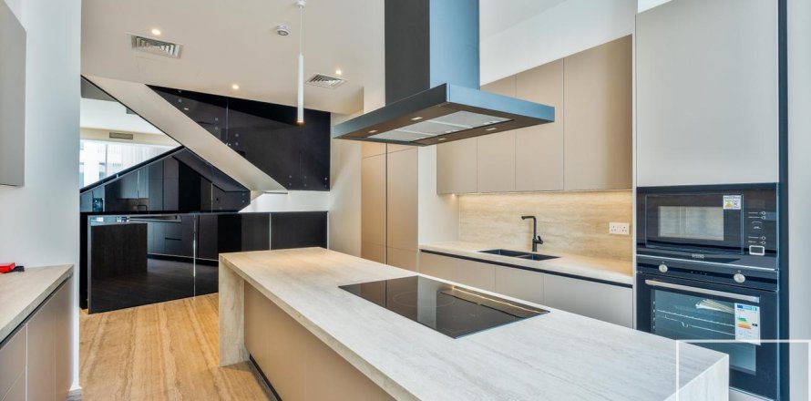 Városi lakóépület itt: Al Barari, Dubai, EAE, 4 hálószoba, 180.32 m², azonosító: 758671