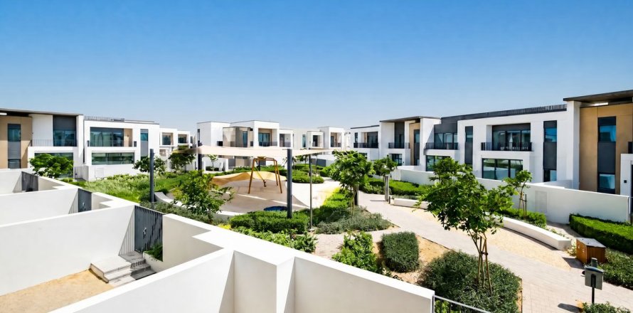 Townhouse sa Dubai, UAE 3 silid-tulugan, 144.8 sq.m. № 721658