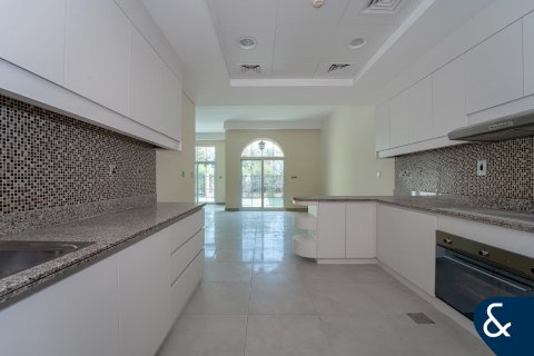 Motor City, Dubai, UAE의 판매용 빌라 침실 3개, 240제곱미터 번호 670970 - 사진 6