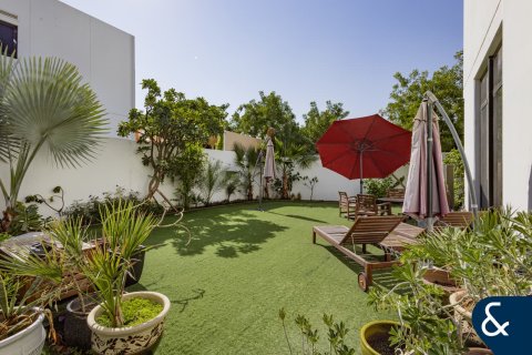 Villa till försäljning i DAMAC Hills (Akoya by DAMAC), Dubai, UAE 6 sovrum, 457 kvm Nr. 670972 - fotografi 3