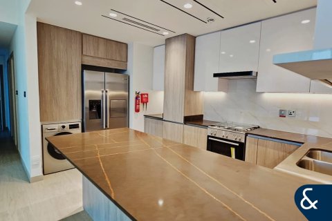 阿联酋 Dubai Jumeirah Lake Towers 待售 : 2 卧, 140 平方米 , 编号670968 - 照片 3