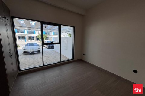 Dubai, संयुक्त अरब अमीरात में विला, 4 बेडरूम, 144 वर्ग मीटर, संख्या 687208 - फ़ोटो 4