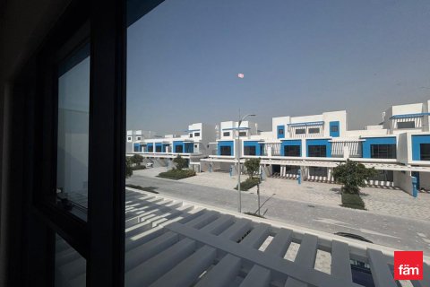 Dubai, संयुक्त अरब अमीरात में विला, 4 बेडरूम, 144 वर्ग मीटर, संख्या 687208 - फ़ोटो 22