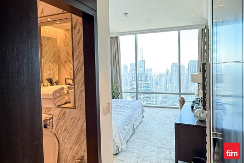 Apartment til salg i Downtown Dubai (Downtown Burj Dubai), Dubai, UAE 3 soveværelser, 30148.7 kvm № 687203 - foto 14