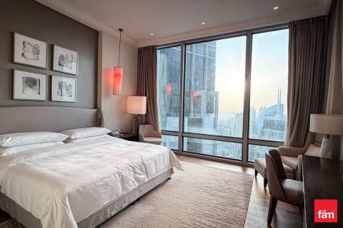 Apartment til salg i Downtown Dubai (Downtown Burj Dubai), Dubai, UAE 3 soveværelser, 30148.7 kvm № 687203 - foto 30