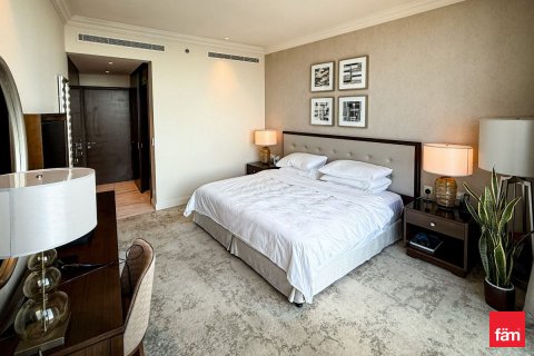 Apartment til salg i Downtown Dubai (Downtown Burj Dubai), Dubai, UAE 3 soveværelser, 30148.7 kvm № 687203 - foto 11