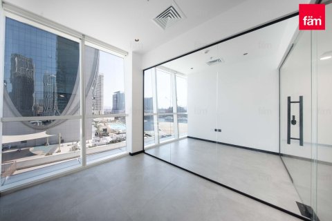 Oficiu de închiriat în Business Bay, Dubai, EAU 49.2 mp. №726676 - poză 8