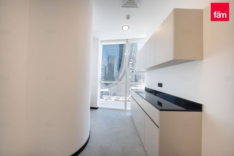 Oficiu de închiriat în Business Bay, Dubai, EAU 49.2 mp. №726676 - poză 11