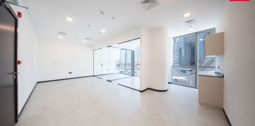 Oficiu în Business Bay, Dubai, EAU 49.2 mp.  №726676