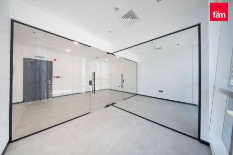 Oficiu de închiriat în Business Bay, Dubai, EAU 49.2 mp. №726676 - poză 3