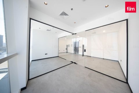 Oficiu de închiriat în Business Bay, Dubai, EAU 49.2 mp. №726676 - poză 10