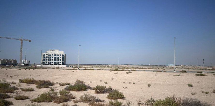 Terreno en Jebel Ali, Dubai, EAU 929.1 m² № 726672