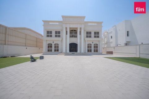 Vilë në Al Barsha, Dubai, Emiratet e Bashkuara Arabe 5 dhoma gjumi, 910.5 m2. № 726675 - Foto 1