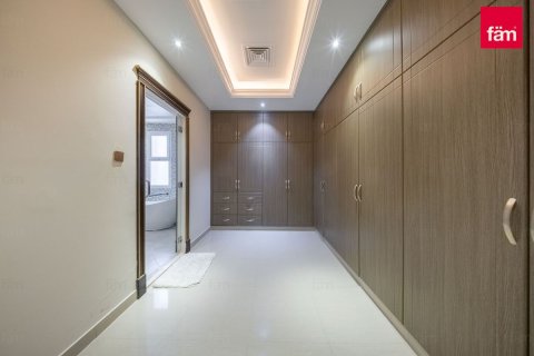 阿联酋 Dubai Al Barsha 待租 : 5 卧, 910.5 平方米 , 编号726675 - 照片 23