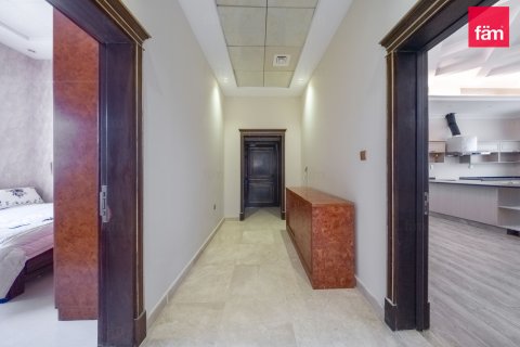 Vilë në Al Barsha, Dubai, Emiratet e Bashkuara Arabe 5 dhoma gjumi, 910.5 m2. № 726675 - Foto 15
