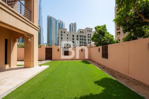 Appartement te koop in Downtown Dubai (Downtown Burj Dubai), Dubai, VAE 1 slaapkamer, 227 vr.m., nr 642742 - foto 6