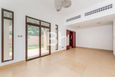 Appartement te koop in Downtown Dubai (Downtown Burj Dubai), Dubai, VAE 1 slaapkamer, 227 vr.m., nr 642742 - foto 12