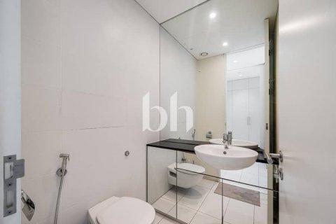 Apartment sa DIFC, Dubai, UAE 2 silid-tulugan, 171 sq.m. № 642744 - larawan 7