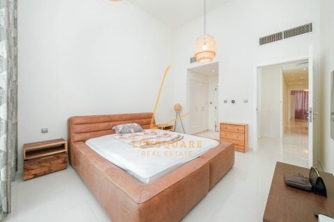 Villa en venta en DAMAC Hills (Akoya by DAMAC), Dubai, EAU 6 dormitorios, 307 m2 № 658773 - foto 5
