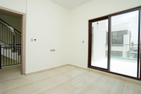 Adosado en venta en DAMAC Hills (Akoya by DAMAC), Dubai, EAU 4 dormitorios, 169 m2 № 658770 - foto 12