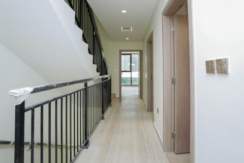 Adosado en venta en DAMAC Hills (Akoya by DAMAC), Dubai, EAU 4 dormitorios, 169 m2 № 658770 - foto 20