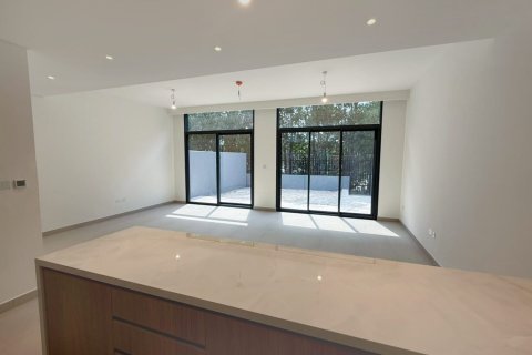 Vilë në Mudon, Dubai, Emiratet e Bashkuara Arabe 3 dhoma gjumi, 167 m2. № 738700 - Foto 9