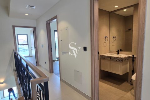 Radový dom v Damac Lagoons, Dubai, SAE 4 spálne, 145 m2 č. 713190 - Fotografia 15