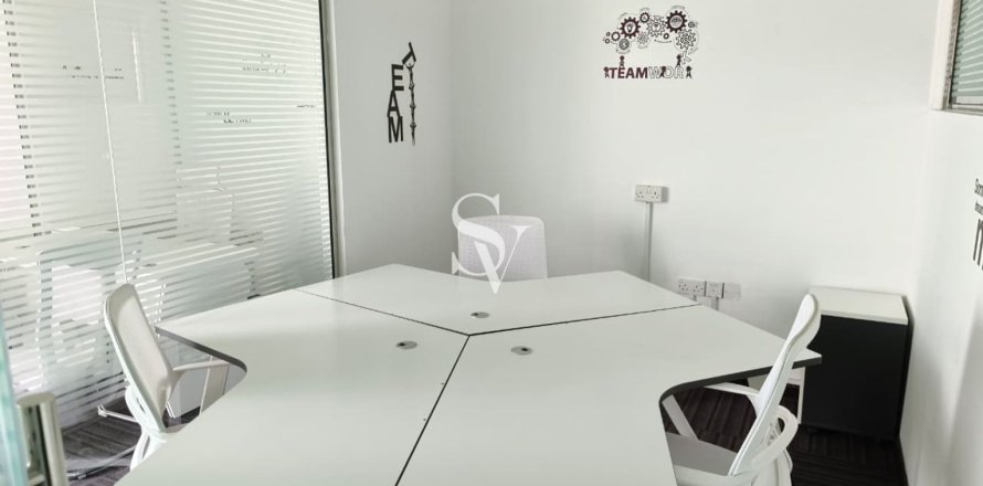 Iroda itt: Business Bay, Dubai, EAE, 108 m², azonosító: 713188