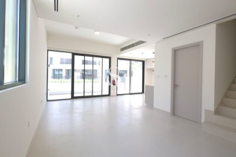 Adosado en Arabian Ranches 3, Dubai, EAU 3 dormitorios, 123 m² № 713191