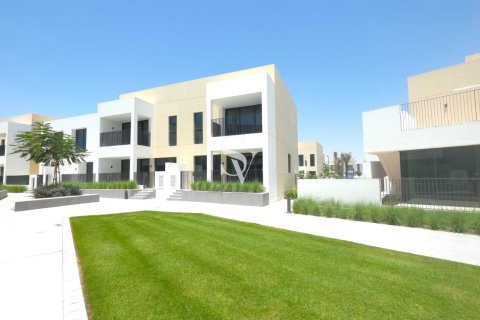 Adosado en alquiler en Arabian Ranches 3, Dubai, EAU 3 dormitorios, 123 m2 № 713191 - foto 24