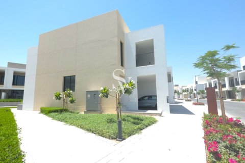 Adosado en alquiler en Arabian Ranches 3, Dubai, EAU 3 dormitorios, 123 m2 № 713191 - foto 25