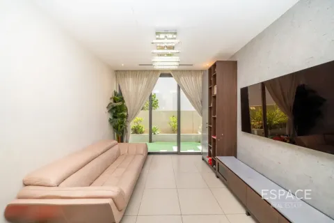 Villa para arrendamento em Dubai Hills Estate, Dubai, EAU 4 quartos, 358 m2 № 738264 - foto 6