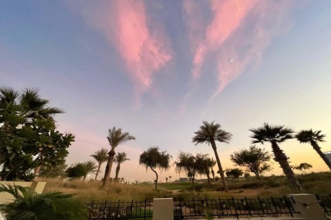 Вилла DAMAC Hills (Akoya by DAMAC), Дубай, БАӘ-да 5 жатын бөлмелер, 640 м² № 728701 - фото 17