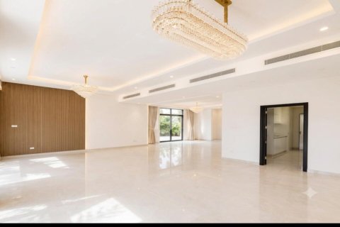 Вилла DAMAC Hills (Akoya by DAMAC), Дубай, БАӘ-да 5 жатын бөлмелер, 640 м² № 728701 - фото 19