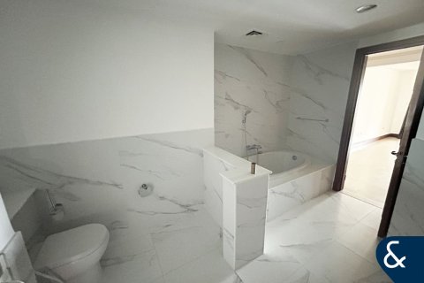 Apartamento para arrendamento em Palm Jumeirah, Dubai, EAU 1 quarto, 121 m2 № 668207 - foto 7