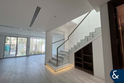 Jumeirah Village Circle, Dubai, BAE’de kiralık вилла 4 yatak odası, 189 m² No 668204 - fotoğraf 3