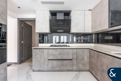 Vila di Jumeirah Village Circle, Dubai, UAE 3 bilik tidur, 665 meter persegi № 668210 - foto 3