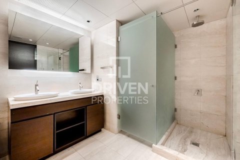 Apartamento en venta en Downtown Dubai (Downtown Burj Dubai), Dubai, EAU 1 dormitorio, 102 m2 № 683306 - foto 8