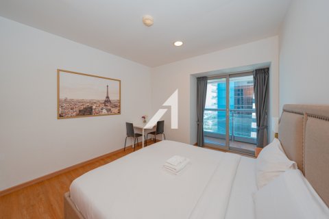 Apartment in Dubai Marina, Dubai, UAE 3 bedrooms, 186.5 sq.m. № 633367 - photo 12