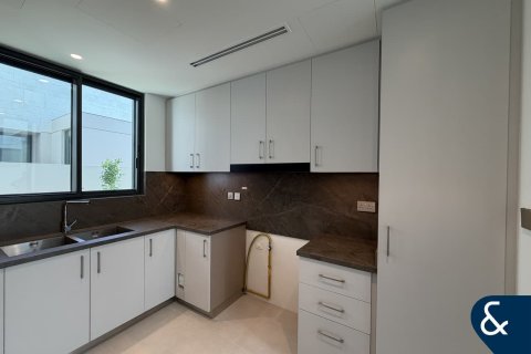 Müüa villa asukohaga Arabian Ranches 3, Dubai, AÜE: 4 magamistoaga, 456 m² Nr 697792 - pilt 5