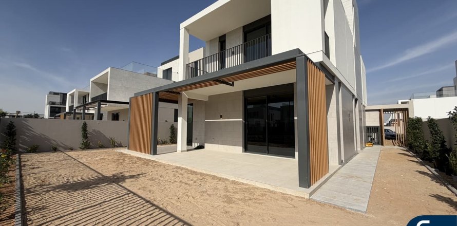 Villa asukohaga Arabian Ranches 3, Dubai, AÜE: 4 magamistoaga, 456 m² Nr 697792