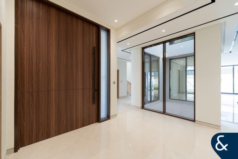 Müüa villa asukohaga Jumeirah Park, Dubai, AÜE: 5 magamistoaga, 495 m² Nr 697791 - pilt 3