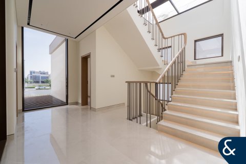 Müüa villa asukohaga Jumeirah Park, Dubai, AÜE: 5 magamistoaga, 495 m² Nr 697791 - pilt 5