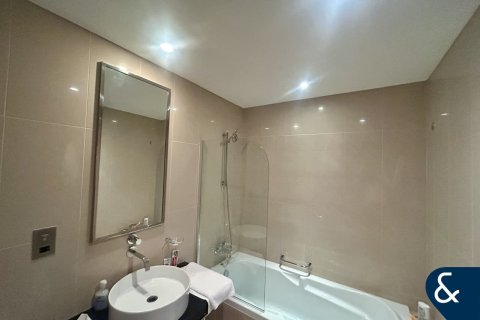 Διαμέρισμα σε Jumeirah Lake Towers, Dubai, ΗΑΕ 2 υπνοδωμάτια, 117 τ.μ. Αρ. 697787 - φωτογραφία 7