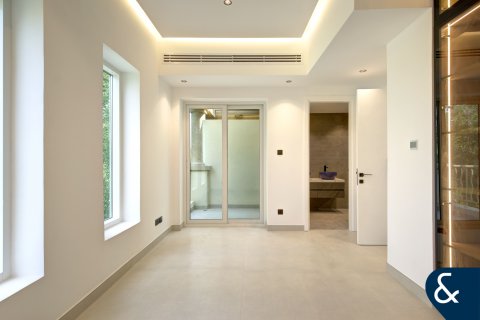 Villa til salg i The Springs, Dubai, UAE 3 soveværelser, 157 kvm № 697788 - foto 6