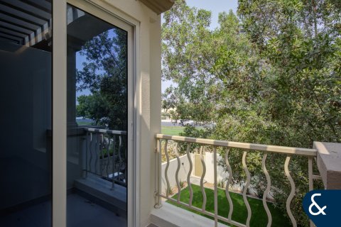 Villa til salg i The Springs, Dubai, UAE 3 soveværelser, 157 kvm № 697788 - foto 15