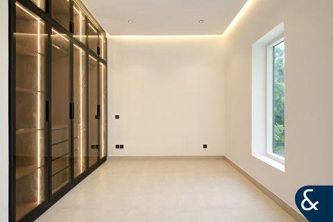 Villa til salg i The Springs, Dubai, UAE 3 soveværelser, 157 kvm № 697788 - foto 14