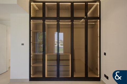 Villa til salg i The Springs, Dubai, UAE 3 soveværelser, 157 kvm № 697788 - foto 17