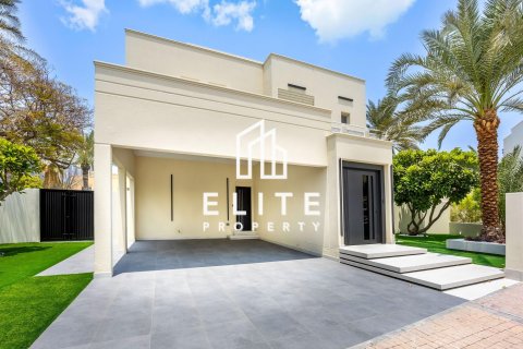 Villa Meadows, Dubaijā, AAE 4 istabas, 1221 m2 Nr. 754661 - attēls 2