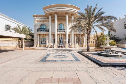 Al Barsha, Dubai, BAE’de satılık вилла 6 yatak odası, 1394 m² No 653621 - fotoğraf 1